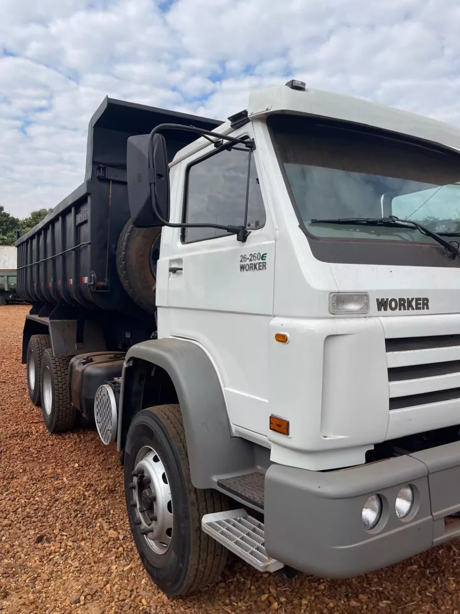 Volkswagen 26.260 6x4 11/11