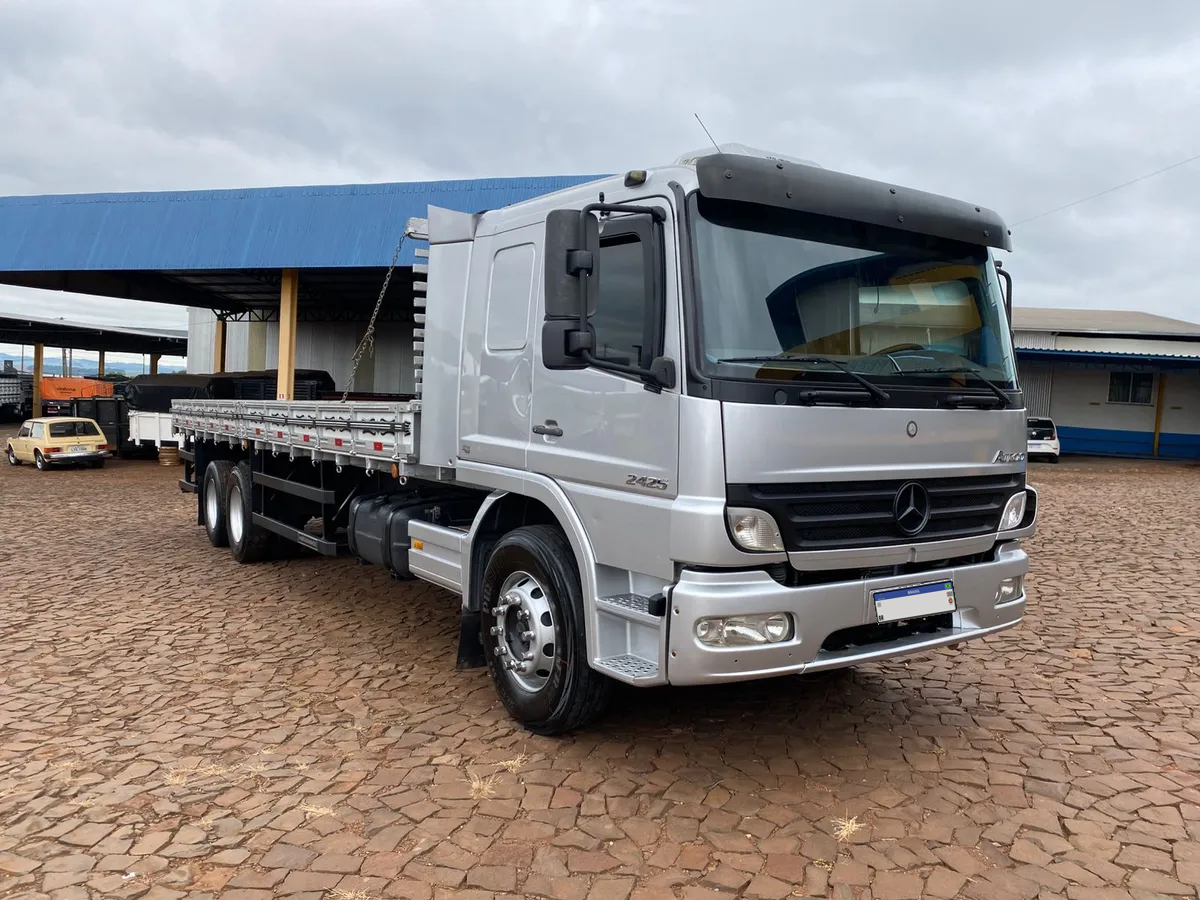 Mercedes-Benz Atego 2425 6x2 12/12