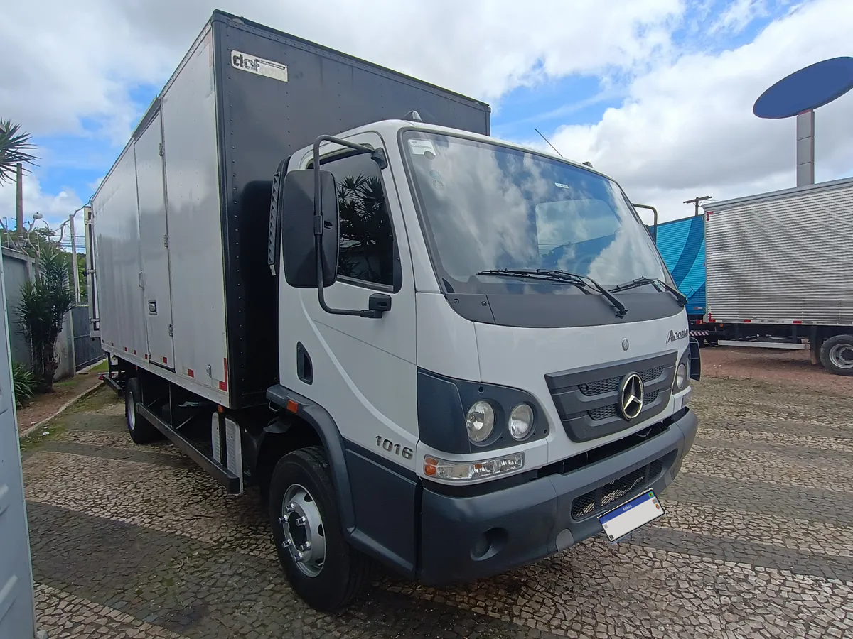 Mercedes-Benz Accelo 1016 12/12
