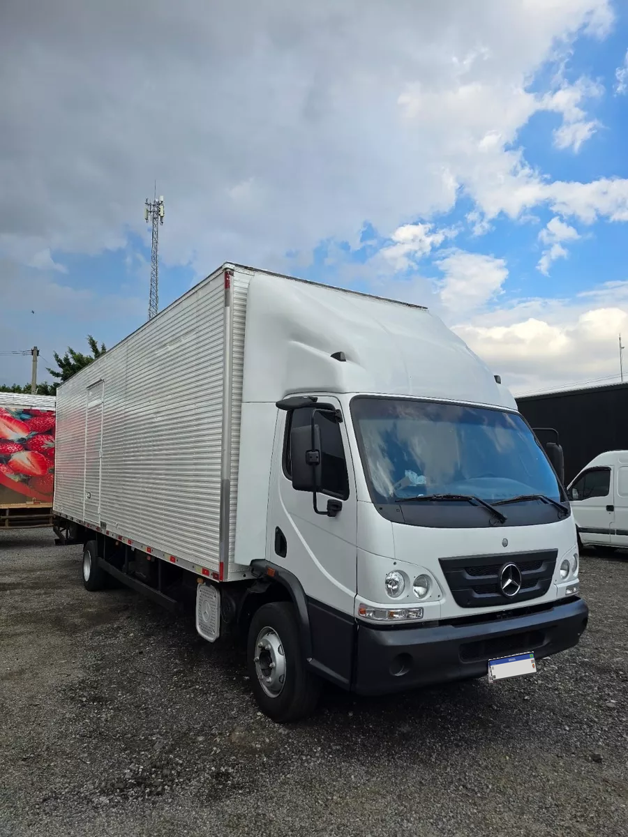 Mercedes-Benz Accelo 1016 4X2 18/18